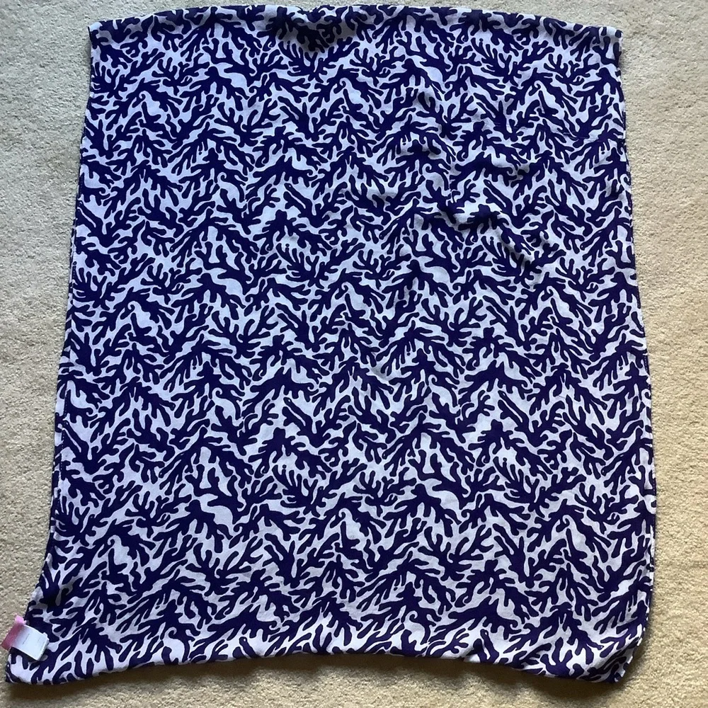 Lilly Pulitzer Navy and White Infinity Loop Scarf